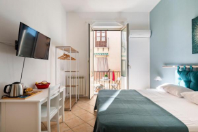 Punto al Capo Appartamento intero o stanze matrimoniali con bagno privato